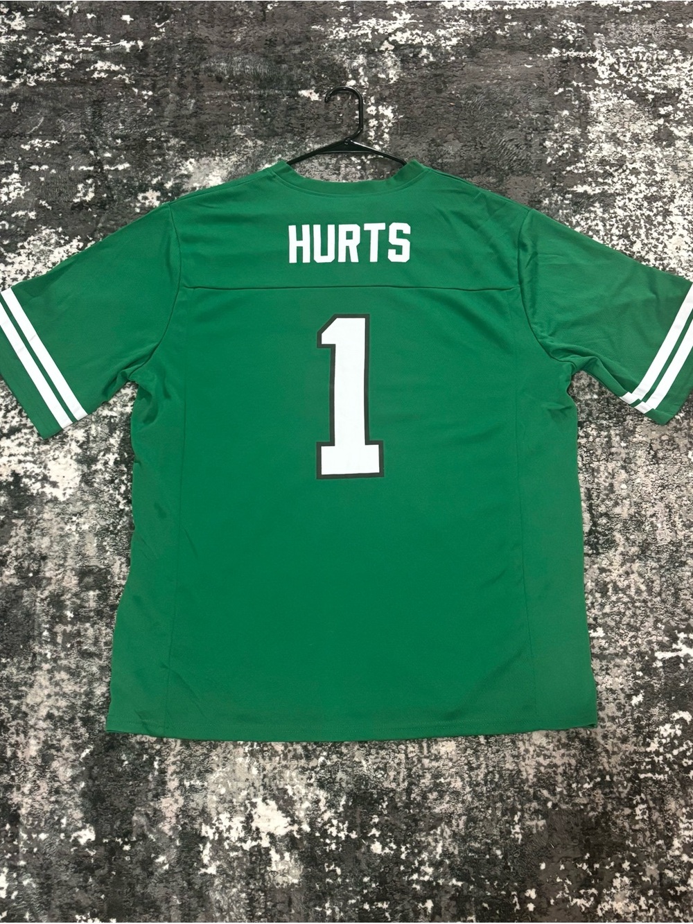 NFL Philadelphia Eagles Jalen Hurts Jersey #1 Kelly Green New with Tags Size XL